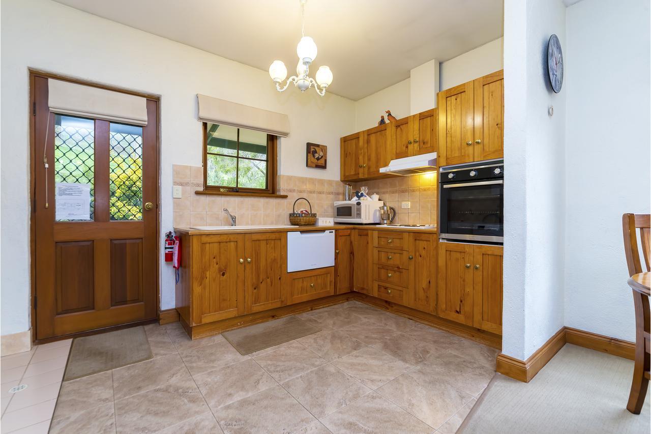 Country Pleasures Bed And Breakfast Angaston Extérieur photo