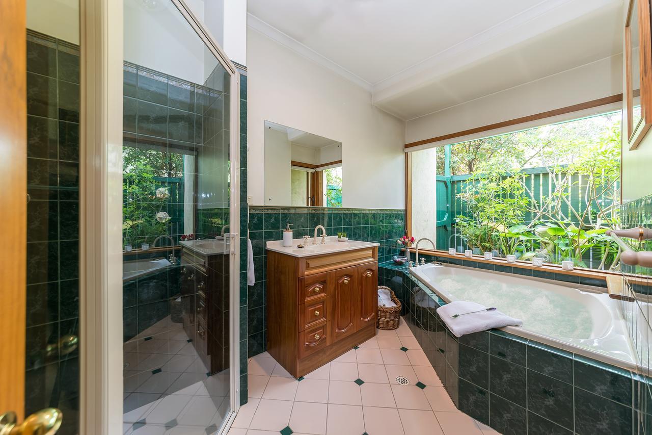 Country Pleasures Bed And Breakfast Angaston Extérieur photo